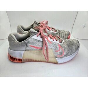 Nike Free Metcon 9 Shoes Women's 9.5 White Pink CrossFit Athletic Sneakers